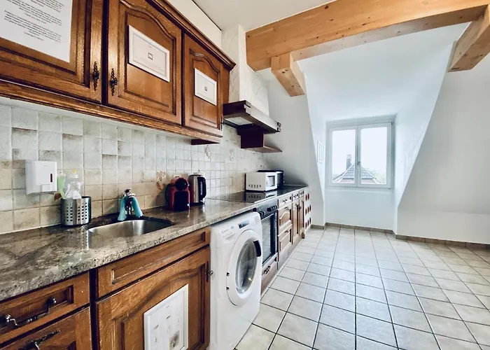 Monteurzimmer - Worker's - Zimmerzuvermieten In Solothurn Lejlighed *